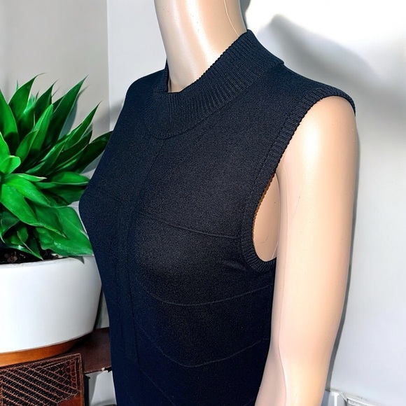 Kardashian Kollection Black Sleeveless Sheath Dress - Picture 4 of 16